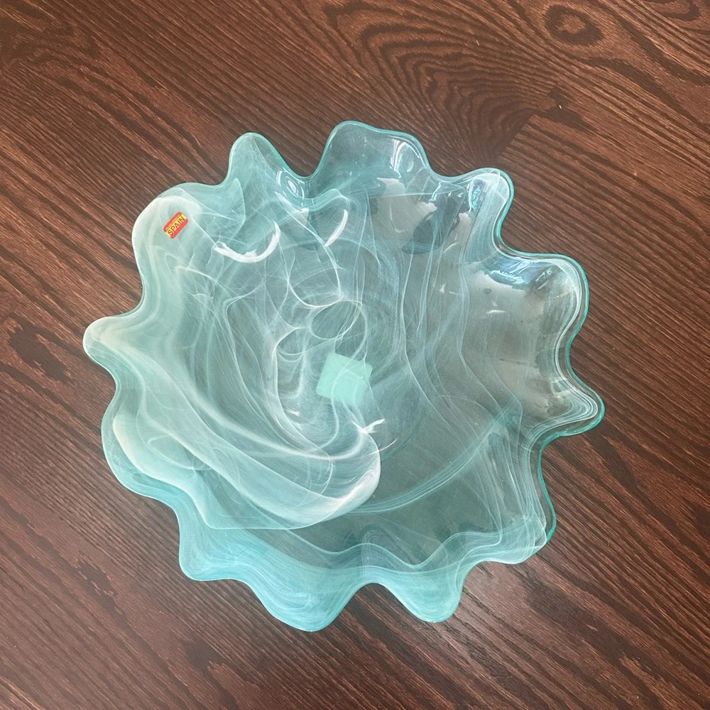 Pier 1 Glass Swirl serving Dish with Scalloped Edge